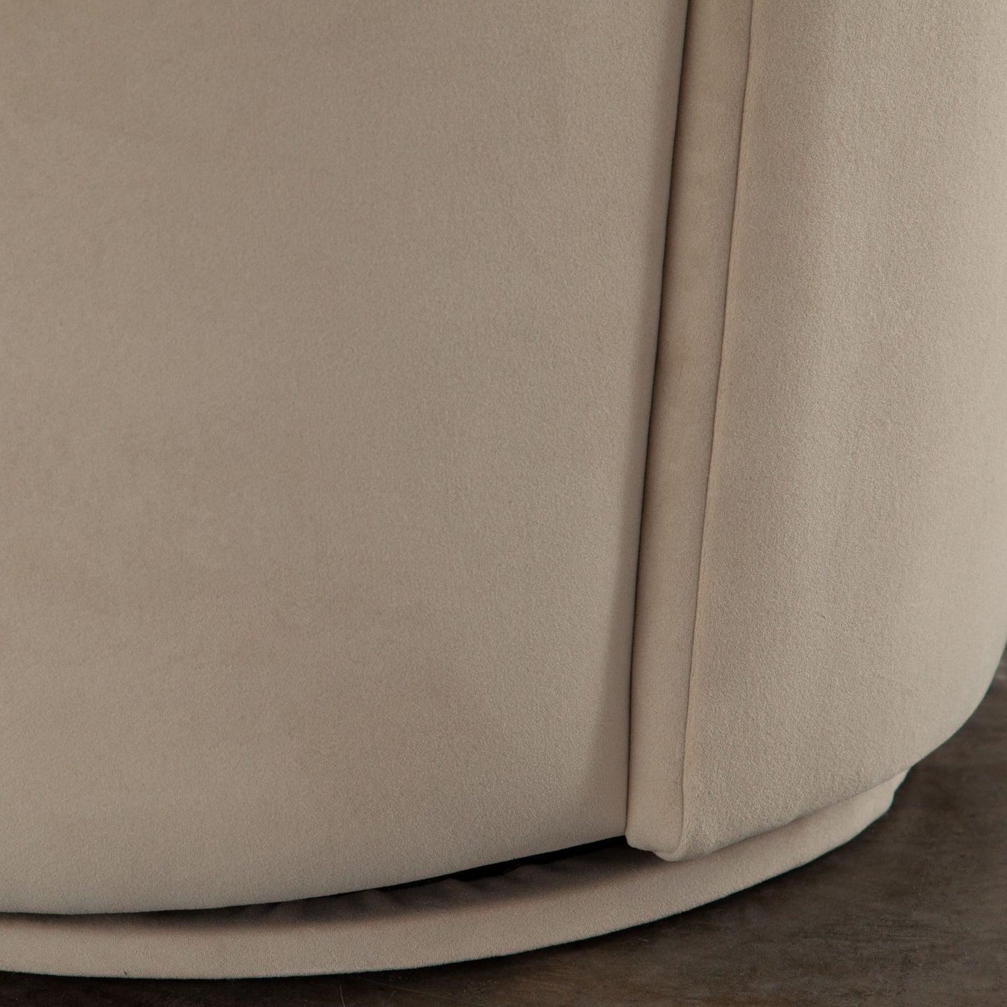 Kendall Swivel Chair