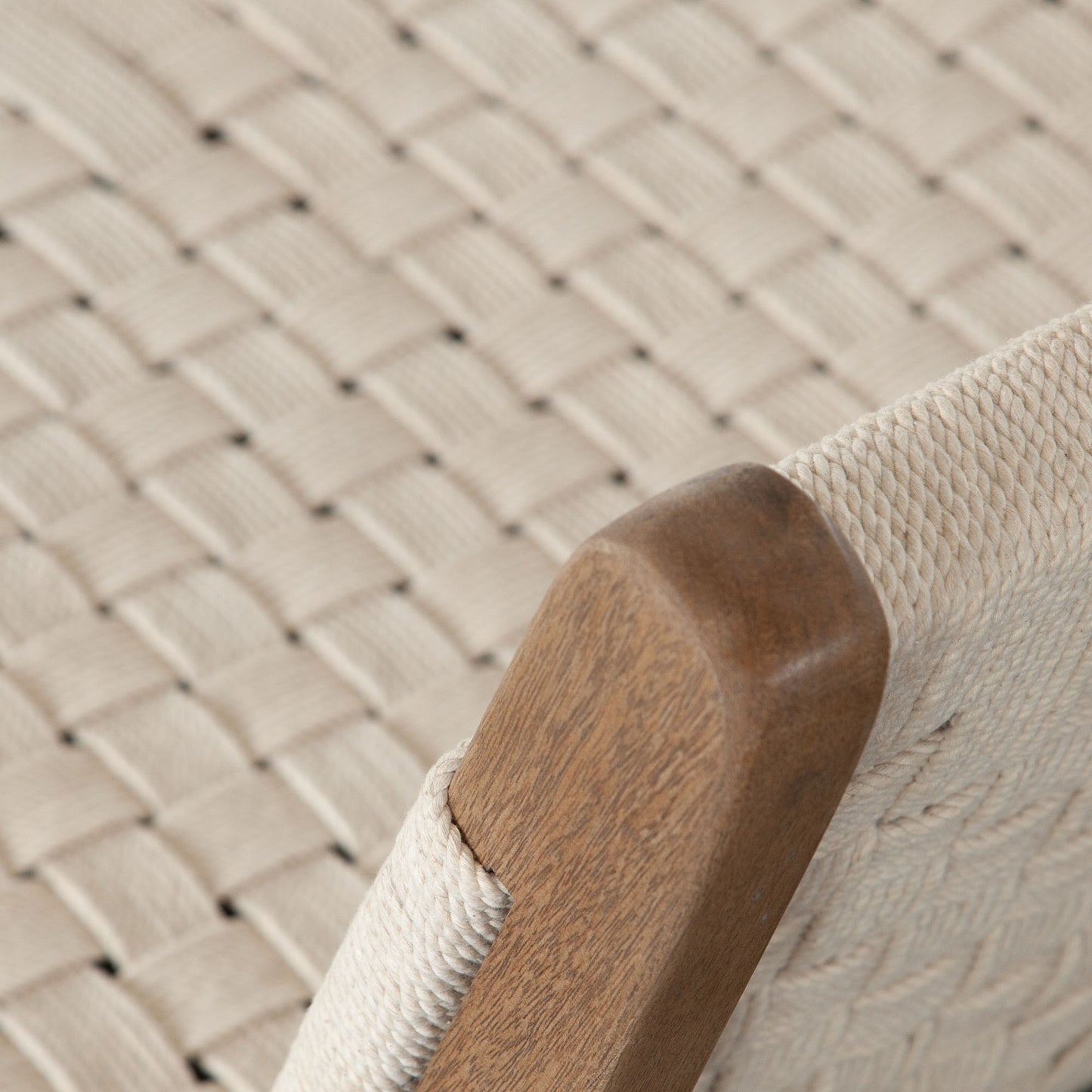 Laurel Lounge Chair