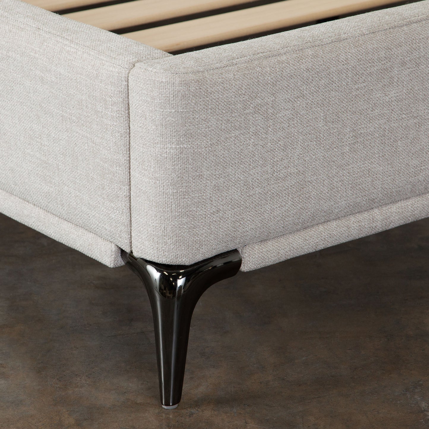 Leandro Bed Frame