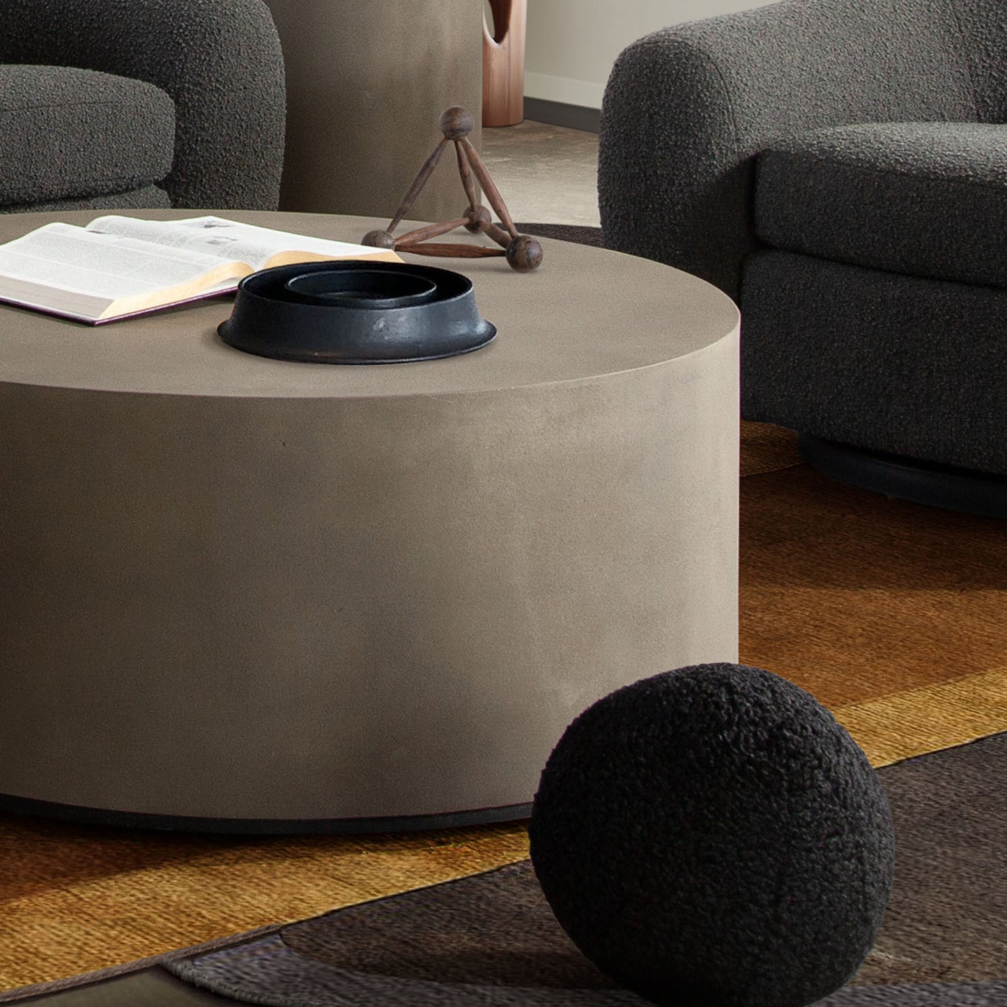 Round Accent Pillows