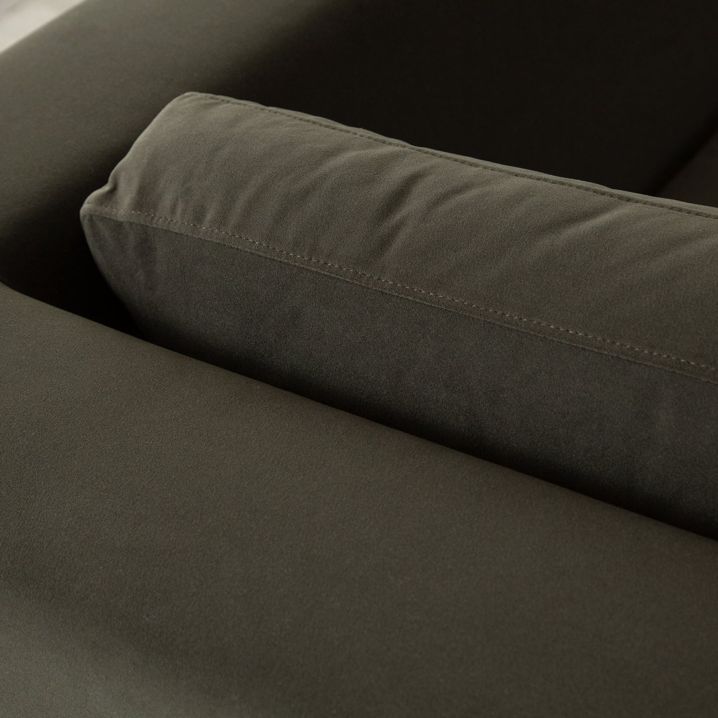 Rift Sofa
