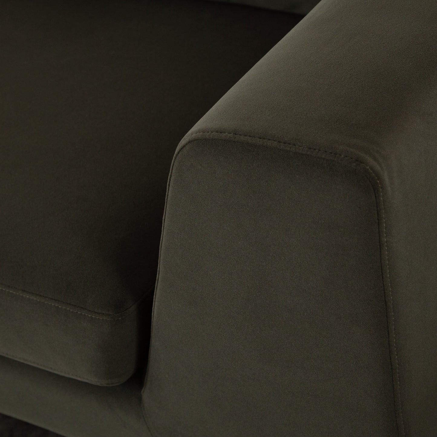 Rift Sofa