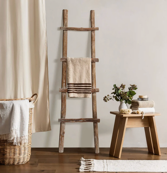 Rustic Blanket Towel Ladder
