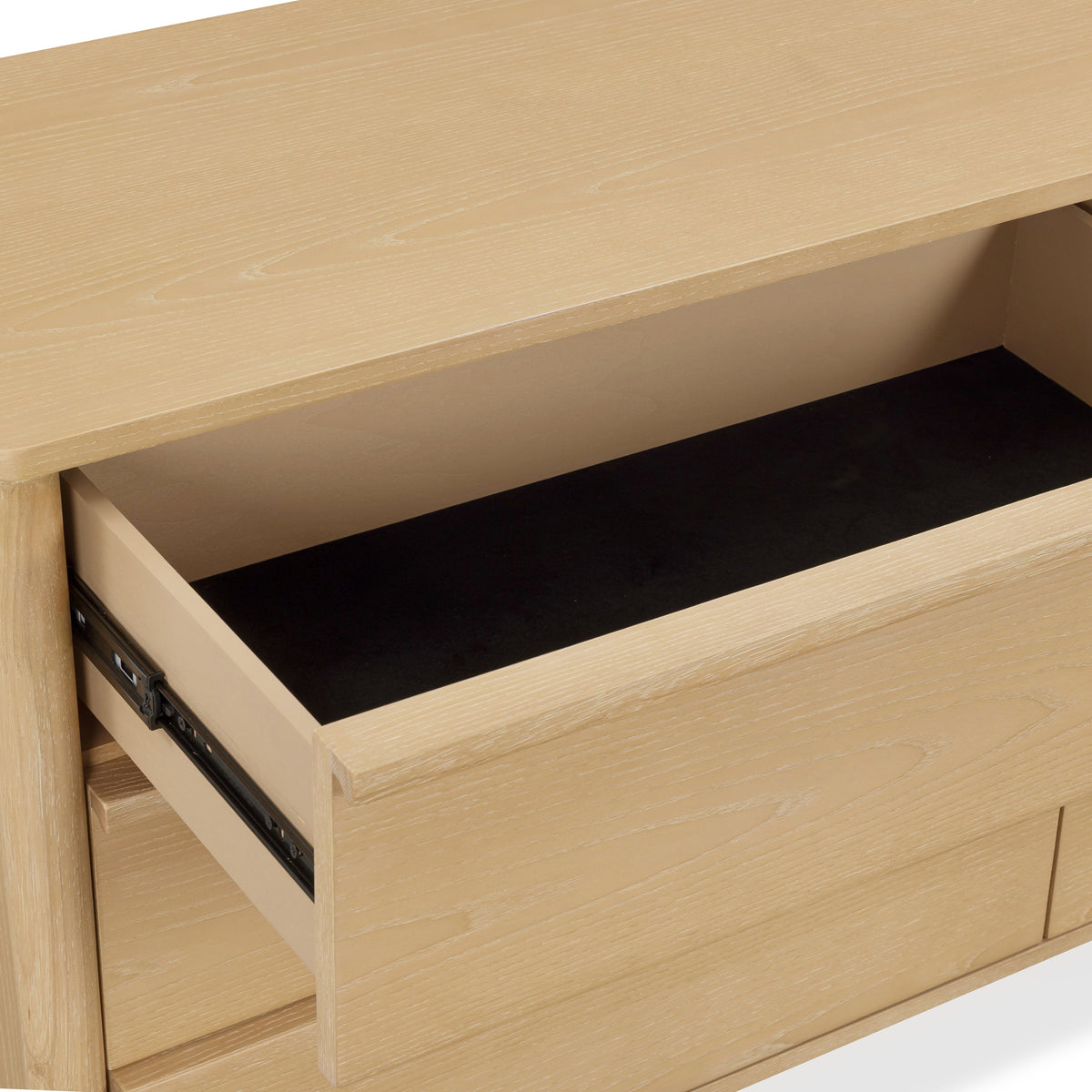 Tyra Ash 6-Drawer Dresser - TOV-B55017