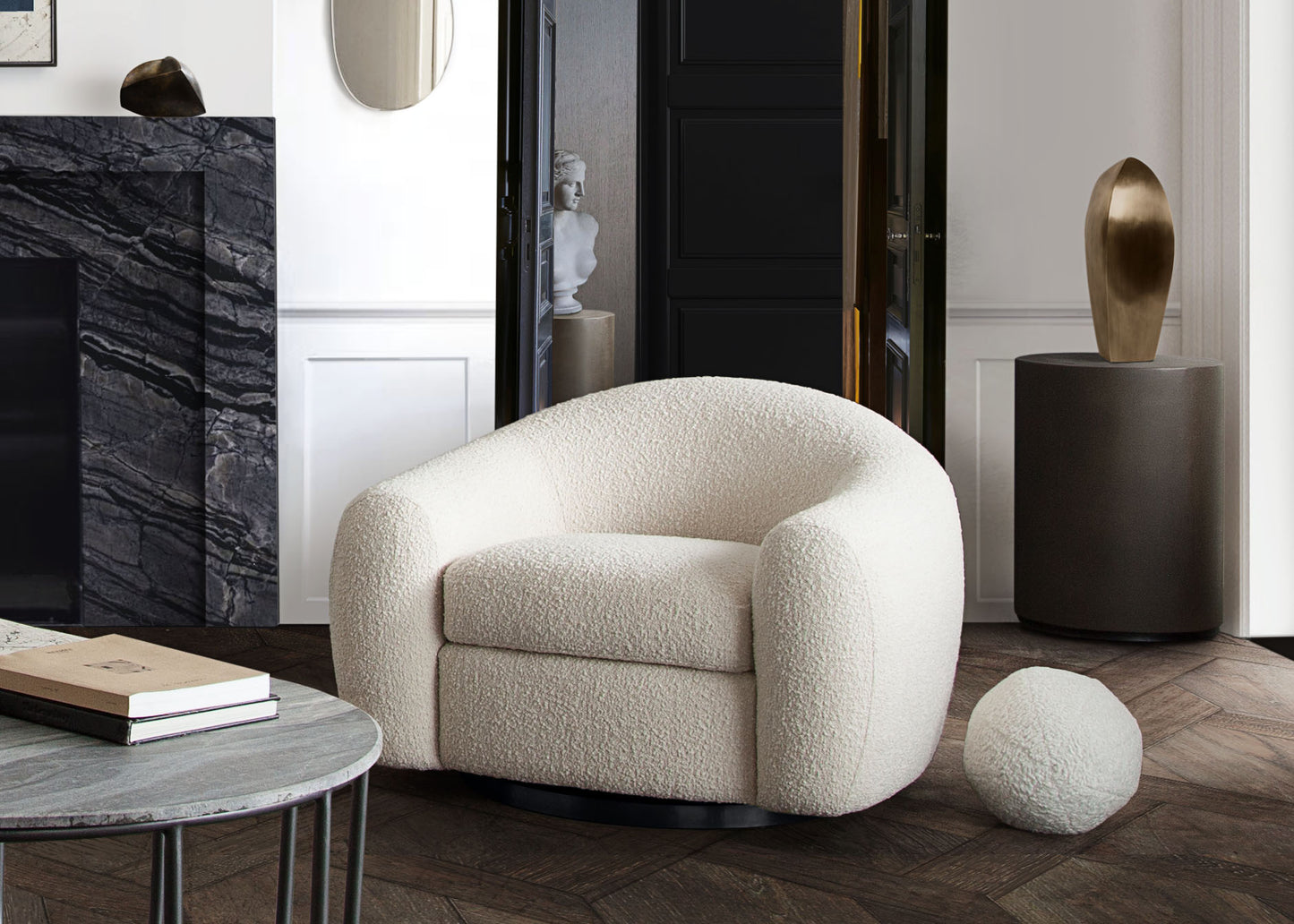 Pascal Swivel Chair